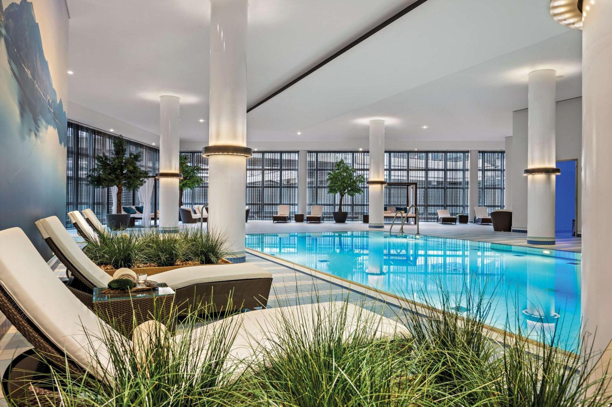 Hilton Munich Airport Hotel Schwaig bei Nürnberg Buitenkant foto